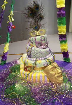 Opciones de torta para una fiesta de 15 años Mardi Gras | Chica de 15