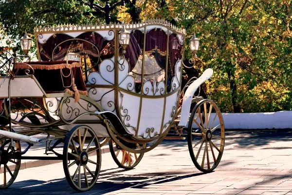 Opciones para transportarte el día de tus Quince Años - Quinceanera ES Opciones para transportarte el día de tus Quince Años - Quinceanera ES