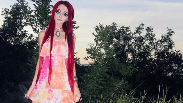 La chica más 'animada': una joven se opera para ser como los ...