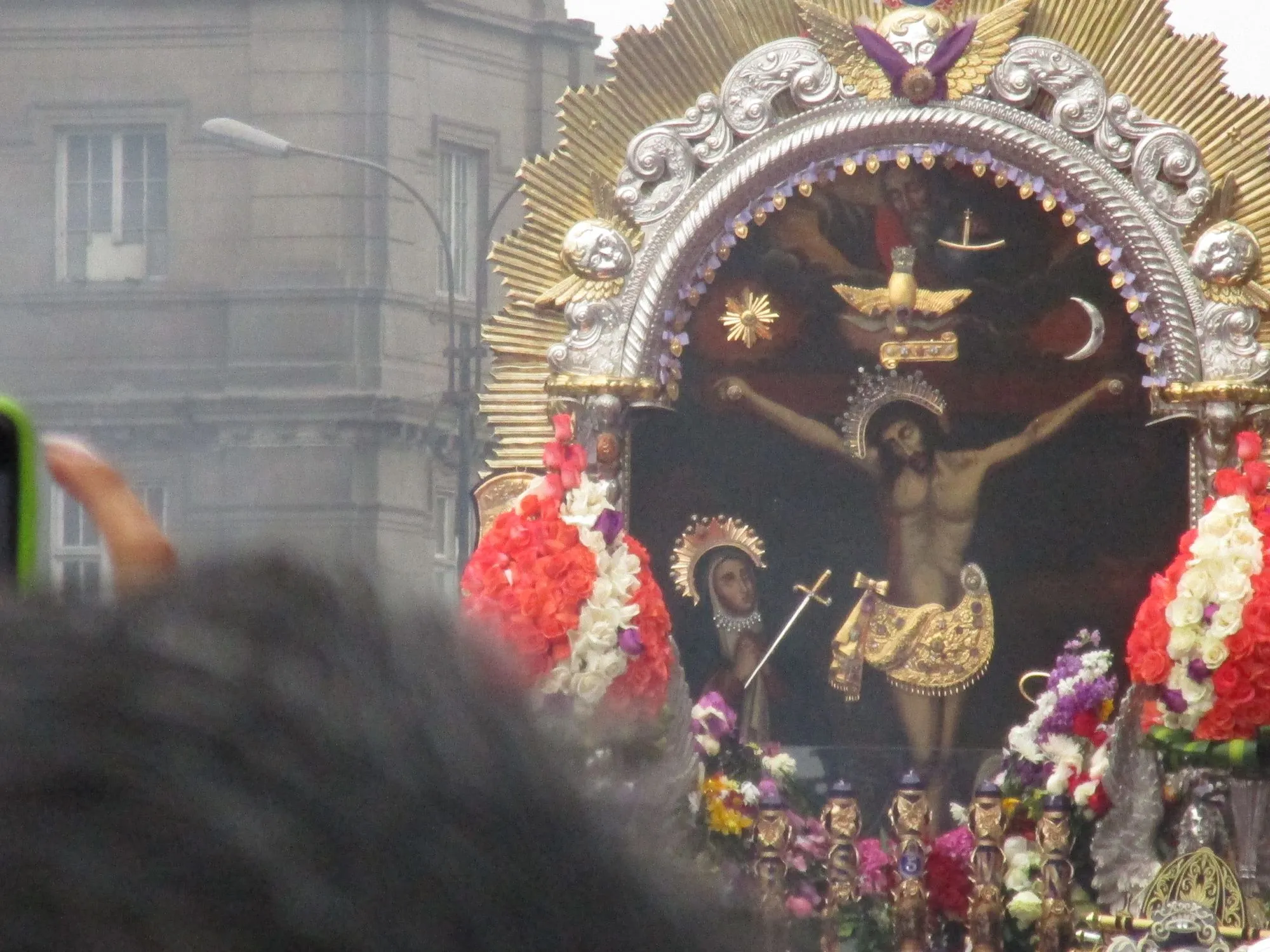 Oración al Señor de los Milagros para pedir por un favor urgente Oración al Señor de los Milagros para pedir por un favor urgente