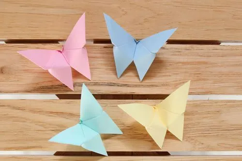Origami: mariposas de papel - Guía de MANUALIDADES