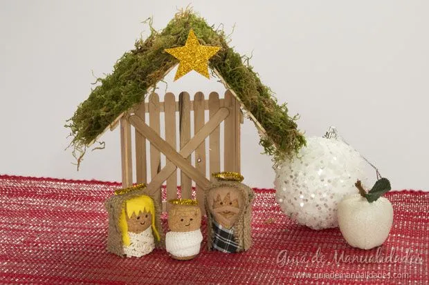 Original Belén con corchos - Guía de MANUALIDADES
