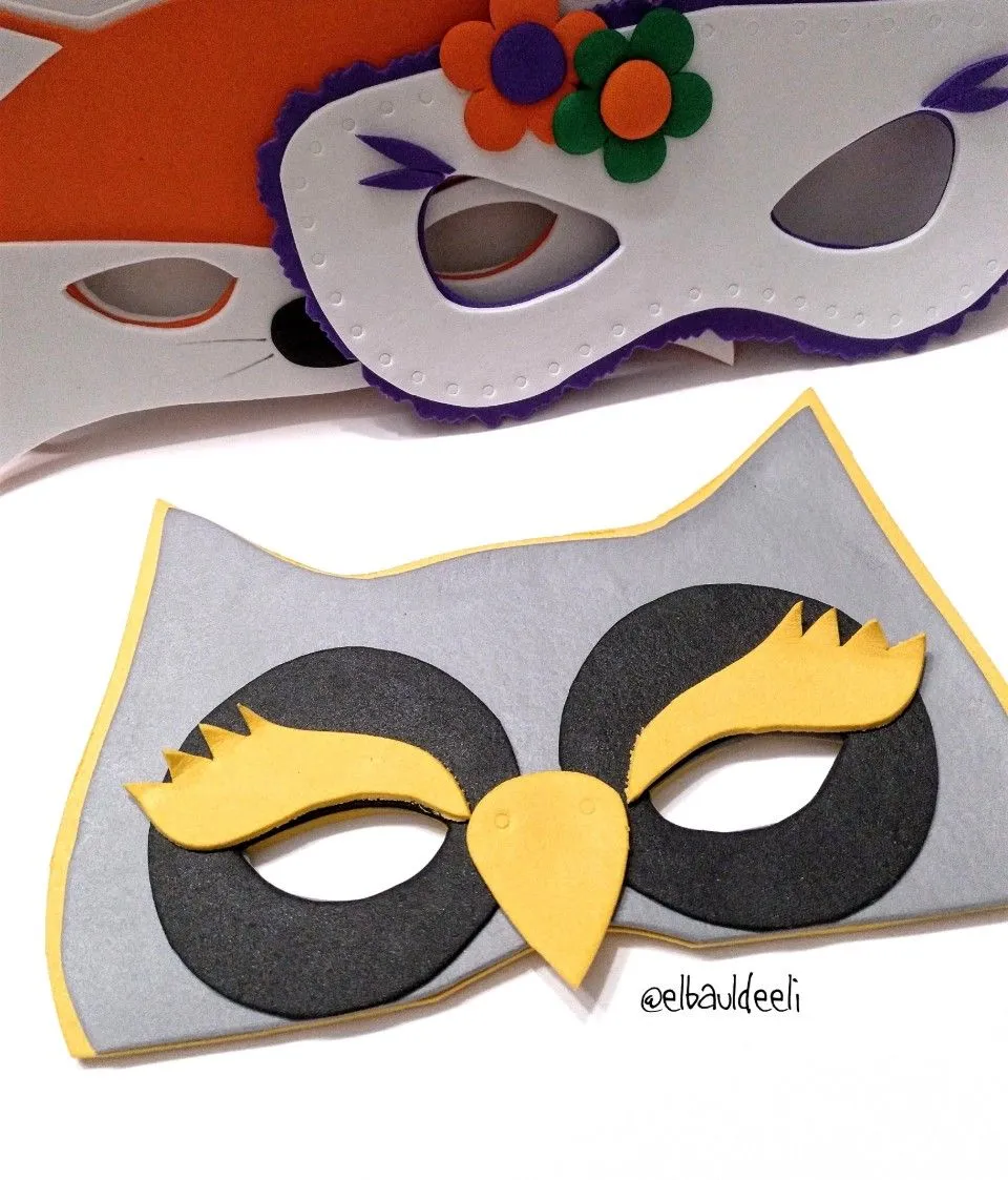 UN ORIGINAL SURTIDO DE MÁSCARAS EN GOMA EVA UN ORIGINAL SURTIDO DE MÁSCARAS EN GOMA EVA