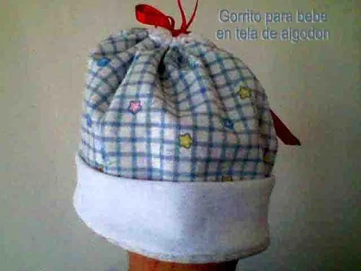 Originales gorros para bebés | Aprender manualidades es facilisimo.com