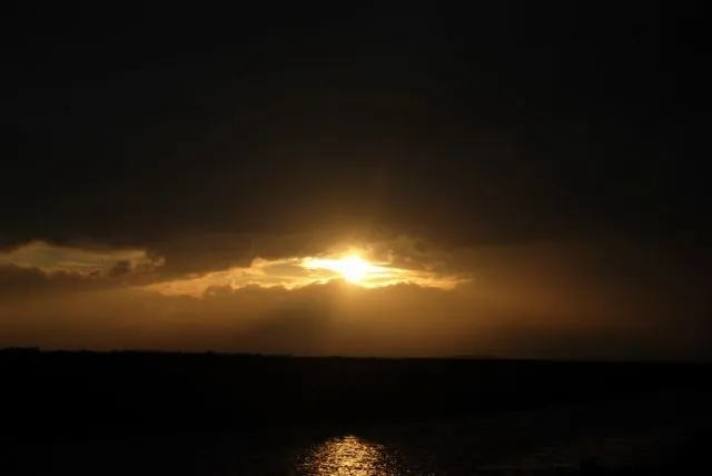 La oscuridad llegó en el anochecer de mi vida, y sólo se irá en el ... La oscuridad llegó en el anochecer de mi vida, y sólo se irá en el ...