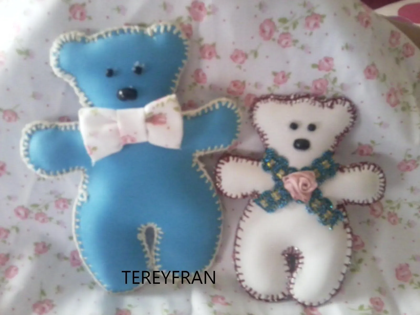 MIS OSITOS DE GOMA EVA