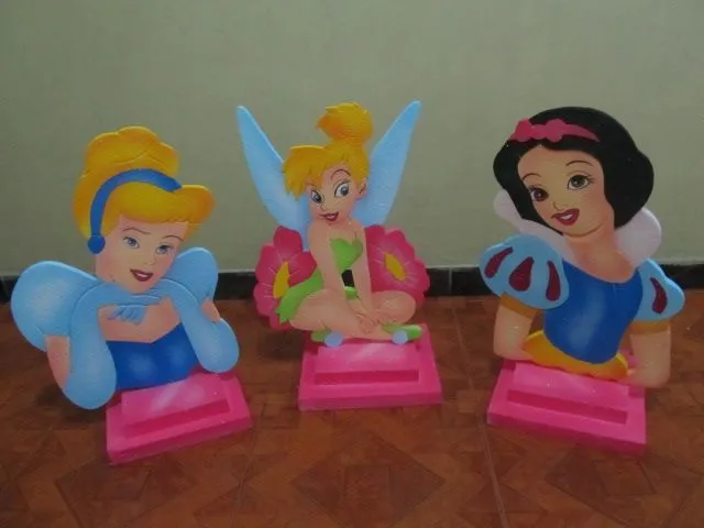 Fiestas icopor anime on Pinterest | Mesas, Fiestas and Hot Pink Cakes