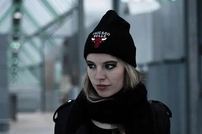 OUTFIT / BULLS BEANIE | RED REIDING HOOD