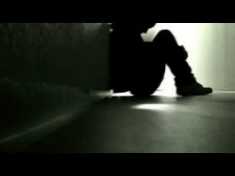 OVIDIU PAL - Nu mai fi trist (cantec de craciun) - YouTube OVIDIU PAL - Nu mai fi trist (cantec de craciun) - YouTube