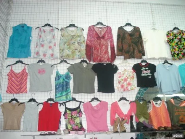 Imágenes de PACAS DE ROPA AMERICANA en Eloxochitlán de Flores Magón Imágenes de PACAS DE ROPA AMERICANA en Eloxochitlán de Flores Magón