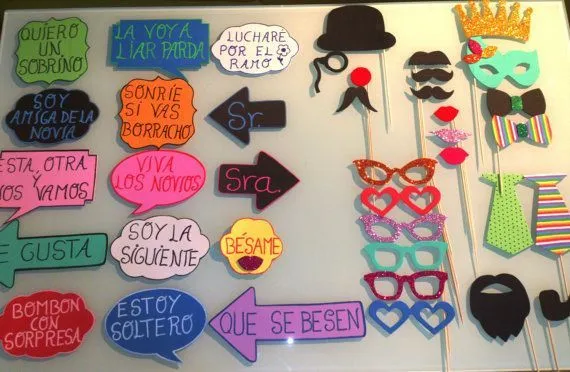 Pack accesorios más carteles para photocall | Wedding Pictures ... Pack accesorios más carteles para photocall | Wedding Pictures ...