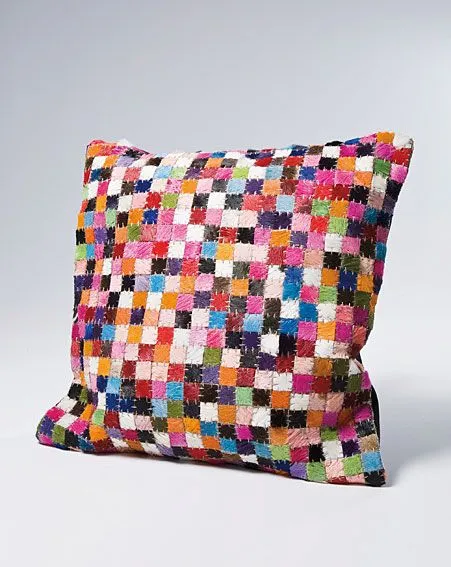 Pack 3 Cojines cuadrados multicolor no disponible en Portobellostreet. Pack 3 Cojines cuadrados multicolor no disponible en Portobellostreet.
