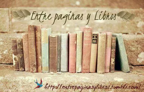 Entre paginas de libros y café