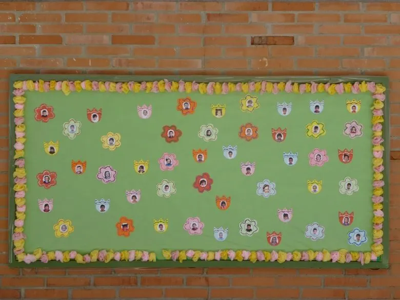 EL PAÍS DE LOS ENANOS": "MURALES DE PRIMAVERA" EL PAÍS DE LOS ENANOS": "MURALES DE PRIMAVERA"