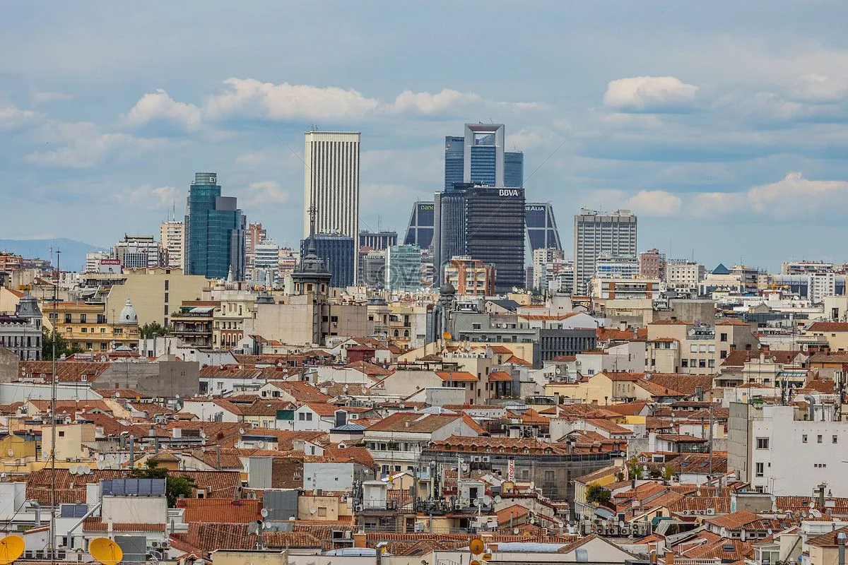 Paisaje Urbano De Madrid, Capital De España. Foto | Descarga Gratuita HD  Imagen de Foto - Lovepik