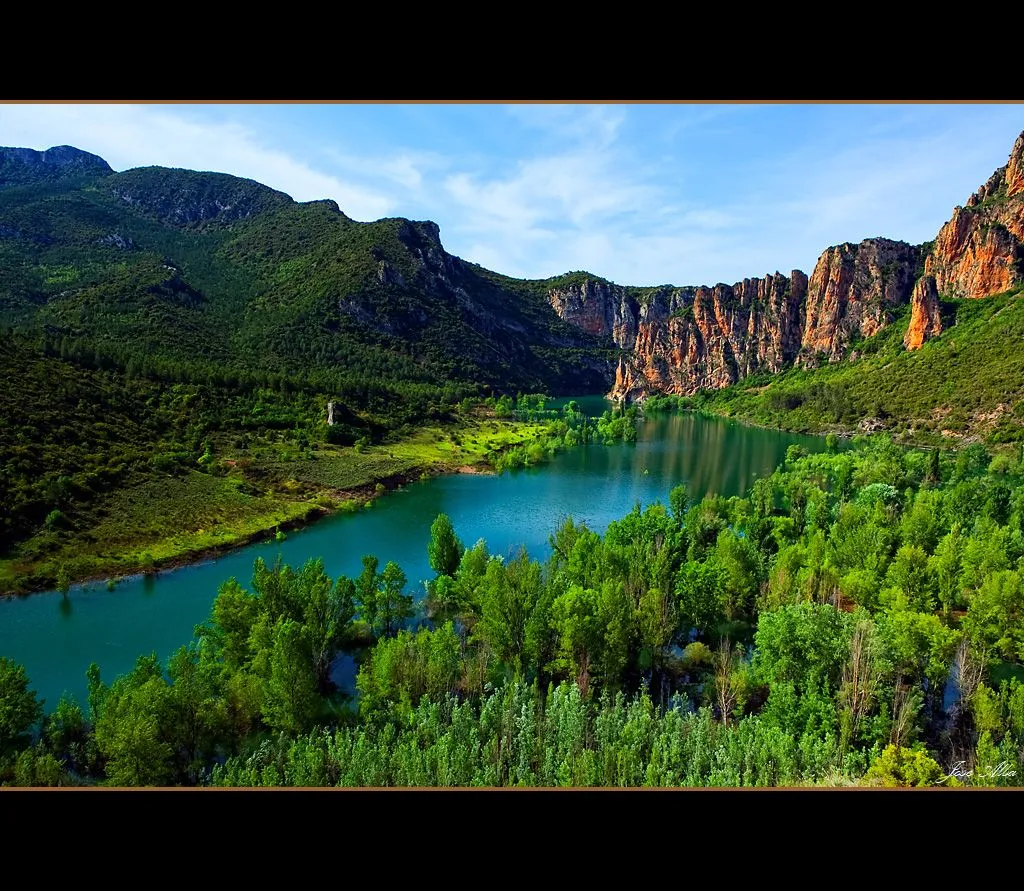 Paisaje verde by José Antonio Alba / © All rights reserved