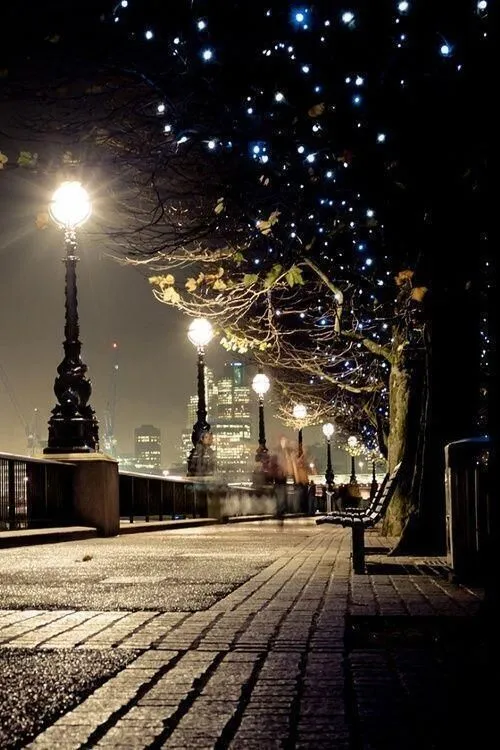 Paisajes y lugares hermosos: PAISAJES DE CIUDADES DE NOCHE Paisajes y lugares hermosos: PAISAJES DE CIUDADES DE NOCHE
