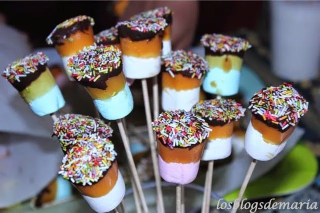 Paletas de Masmelos En verdad es muy fácil decorar y hacer estas ... Paletas de Masmelos En verdad es muy fácil decorar y hacer estas ...