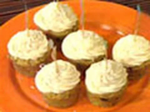 Panquecitos de Zanahoria...Receta - YouTube Panquecitos de Zanahoria...Receta - YouTube