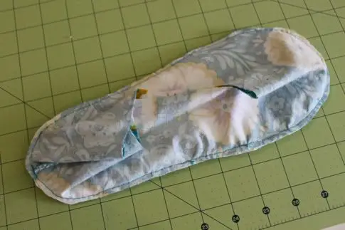 Como hacer pantuflas de tela | Todo Manualidades Como hacer pantuflas de tela | Todo Manualidades