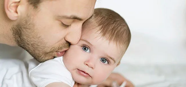 papa-con-bebe-p.jpg