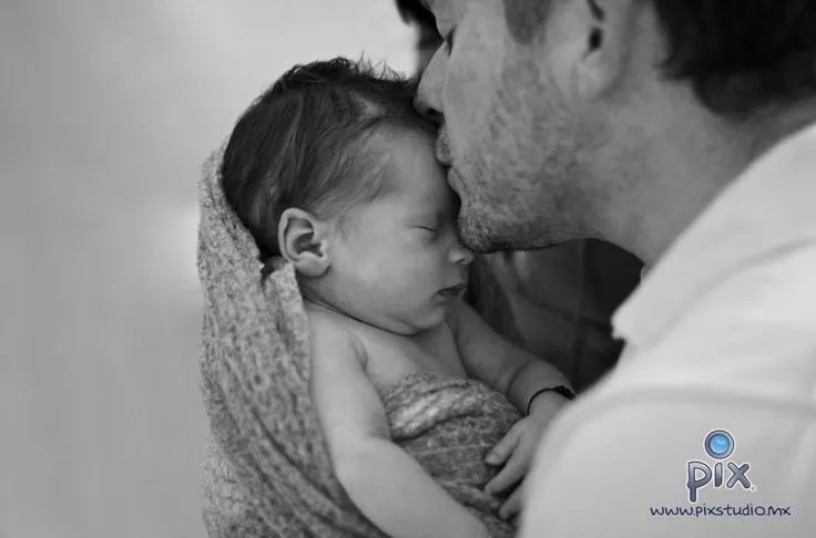 Un papá no es el que engendra, sino el que cría y ama a sus hijos ... Un papá no es el que engendra, sino el que cría y ama a sus hijos ...