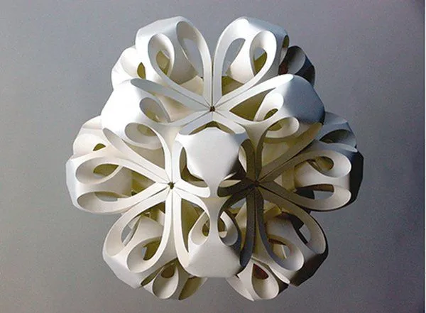 Papercraft Perfection: 10 Amazing Master Origami Artists Papercraft Perfection: 10 Amazing Master Origami Artists