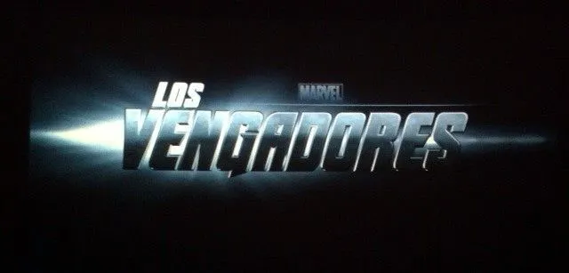 Un Par de Nuevos Banners de THE AVENGERS - Comics en 8mm Un Par de Nuevos Banners de THE AVENGERS - Comics en 8mm