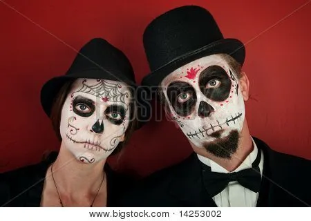 Pareja de maquillaje de calavera Fotos stock e Imágenes stock ...