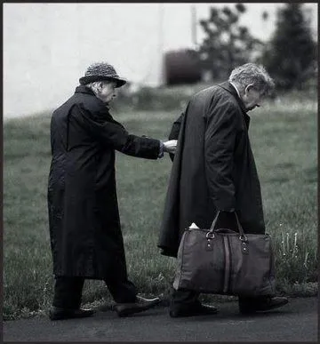 Parejas de viejitos enamorados - Imagui