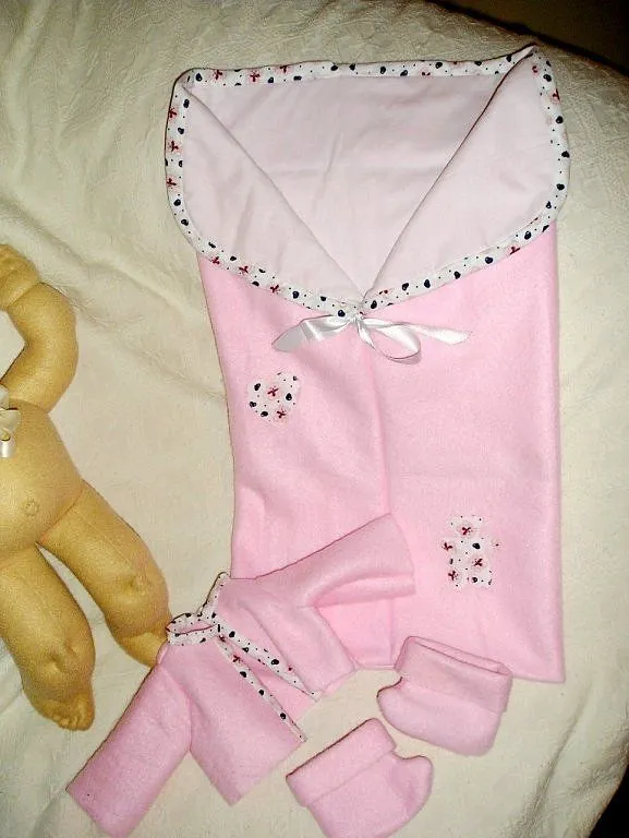 Mi primer parto-experimento con los patrones Dinky baby ... Mi primer parto-experimento con los patrones Dinky baby ...