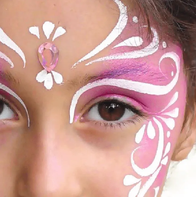 PARTTIS: Los 5 mejores y más sencillos modelos de maquillaje de ... PARTTIS: Los 5 mejores y más sencillos modelos de maquillaje de ...