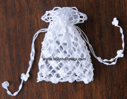 Paso a paso: bolsita para Primera Comunión tejida a crochet en el ... Paso a paso: bolsita para Primera Comunión tejida a crochet en el ...