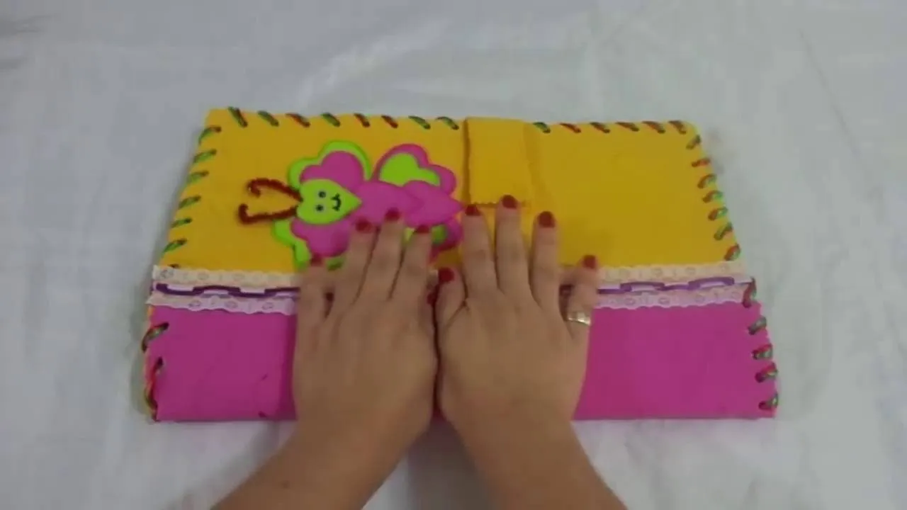 como hacer el paso a paso de las carpetas en foami. like making step of the folders in foami - YouTube como hacer el paso a paso de las carpetas en foami. like making step of the folders in foami - YouTube