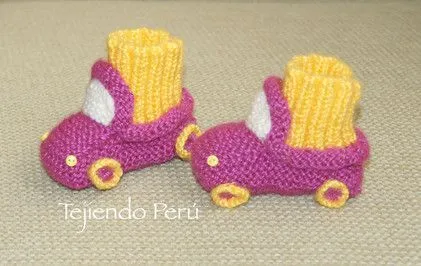 Paso a paso: cómo tejer botitas con diseño de auto en dos agujas o ...