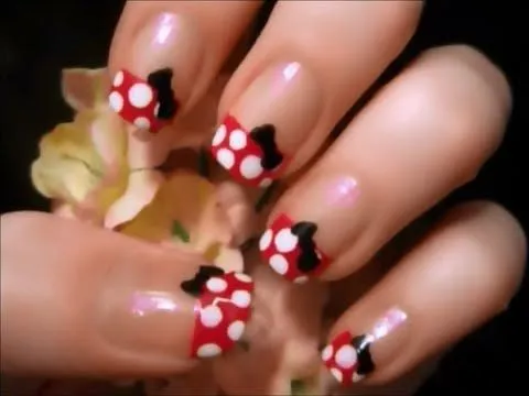 Paso a paso uñas decoradas Minnie - YouTube Paso a paso uñas decoradas Minnie - YouTube