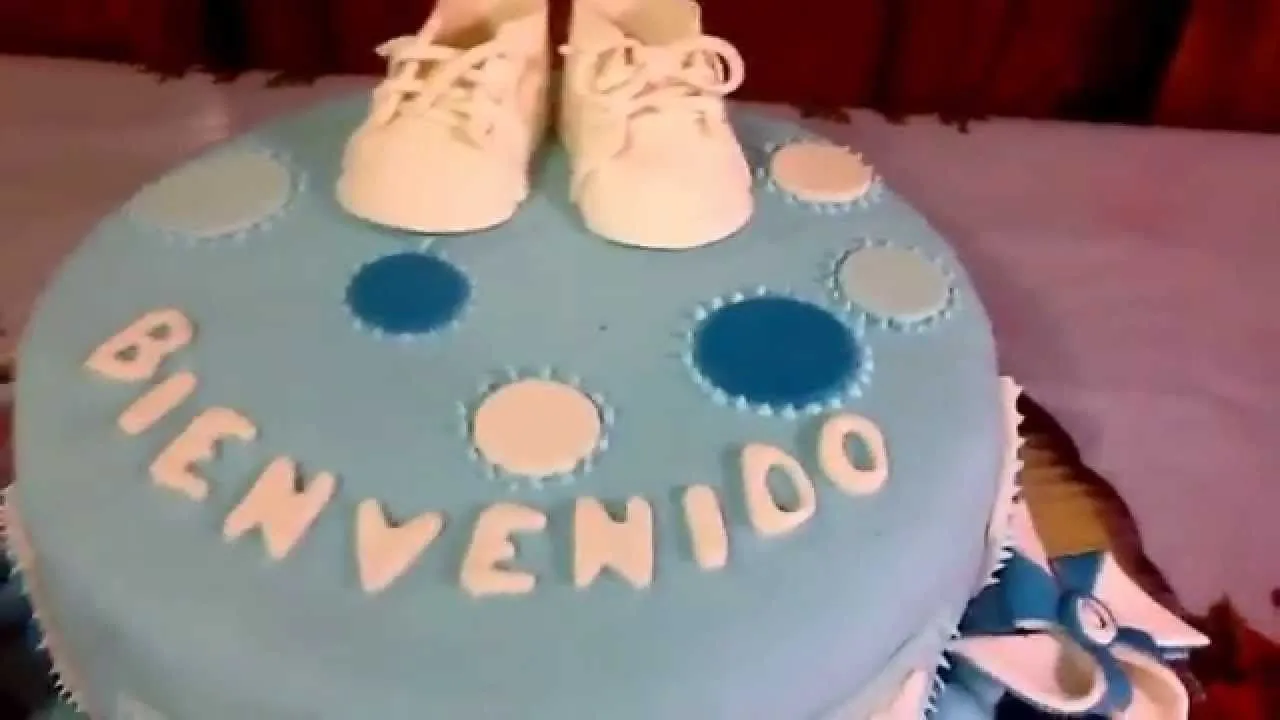 Pastel de baby shower para Santi, Decoración de fondant. - YouTube Pastel de baby shower para Santi, Decoración de fondant. - YouTube