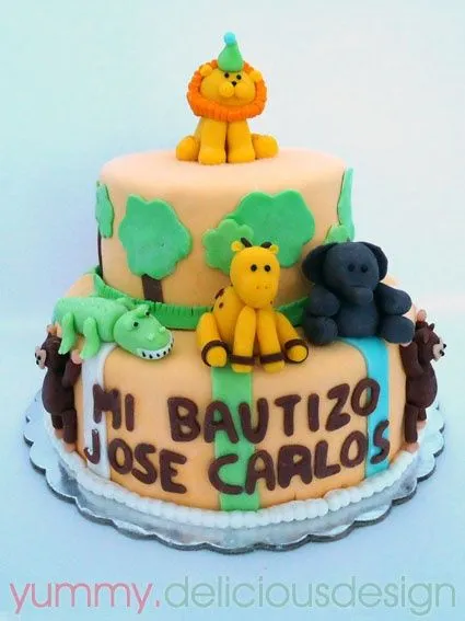 Pastel para bautizo. Los animalitos de la selva están de fiesta ...