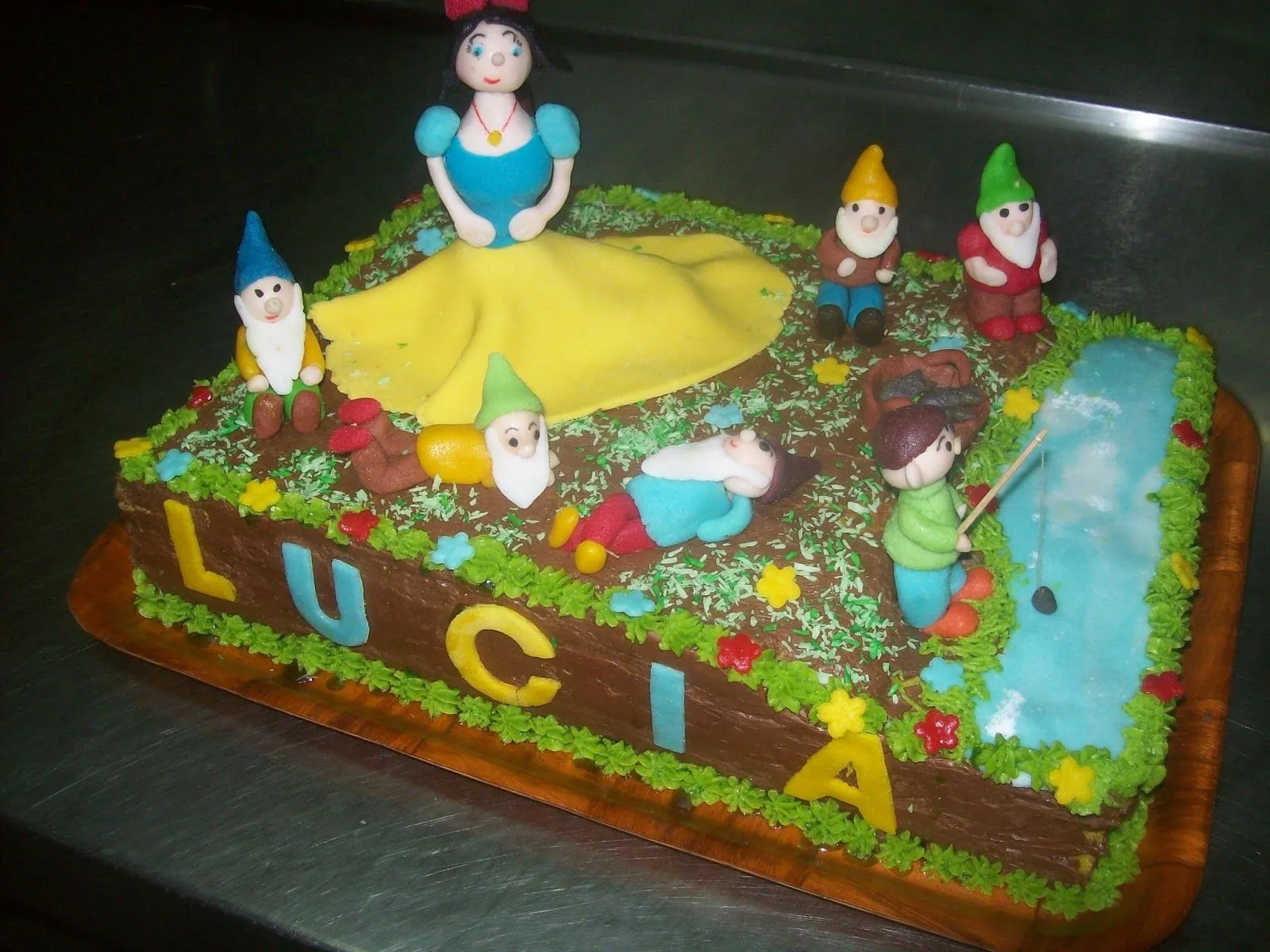 Blancanieves y los siete enanitos | Tu estilo en tartas