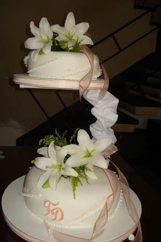 Tarta de boda o torre de cupcakes? | Innovias