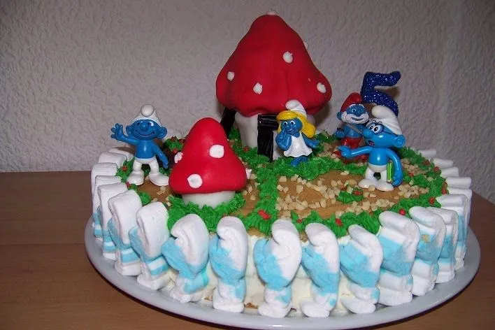 Tarta Los Pitufos | DULCES CREACIONES