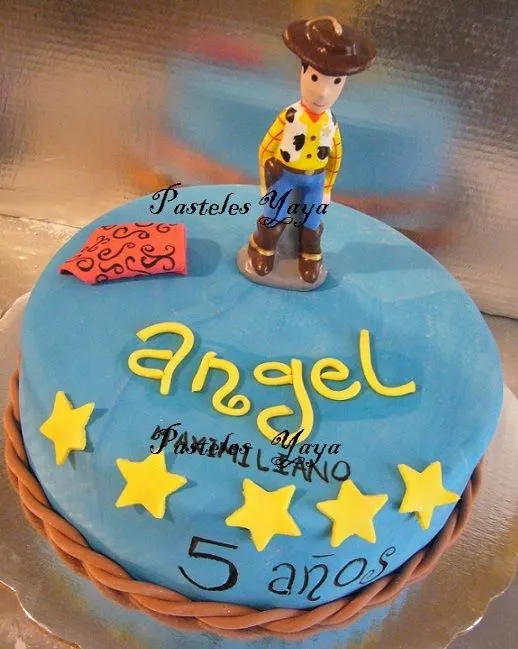 Pastel fondant Toy Story - Imagui