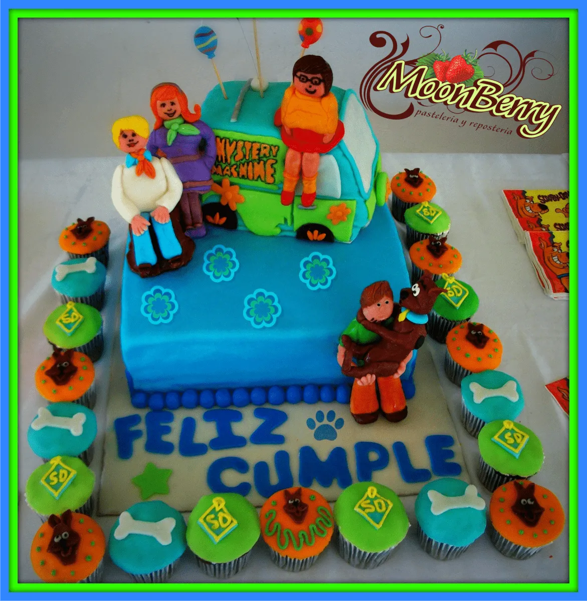 Pastelería MoonBerry - pasteles - PASTEL SCOOBY DOO Pastelería MoonBerry - pasteles - PASTEL SCOOBY DOO