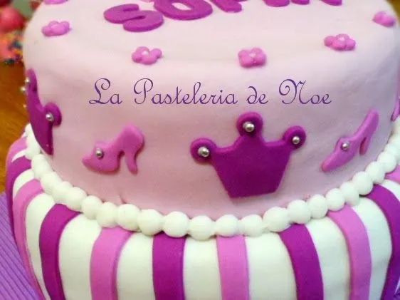 La Pasteleria de Noe: TORTAS DECORADAS