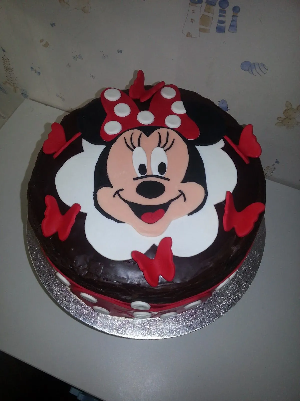 Los Pasteles Creativos de Lara...: TARTA DE CUMPLEAÑOS MINNIE MOUSE Los Pasteles Creativos de Lara...: TARTA DE CUMPLEAÑOS MINNIE MOUSE