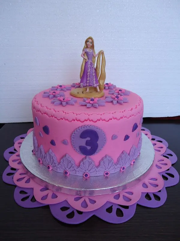 Pasteles Isabella: Rapunzel rosa