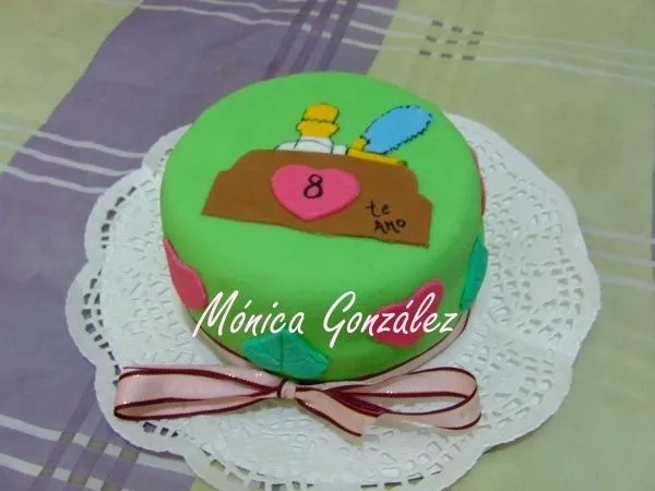 Pasteles MG: Mini tarta de aniversario: Homer y Marge Simpson. Pasteles MG: Mini tarta de aniversario: Homer y Marge Simpson.