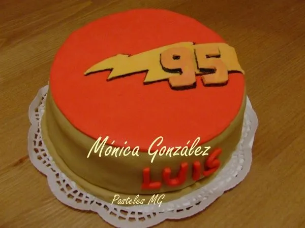 Pasteles MG: Un Rayo McQueen para Luis.