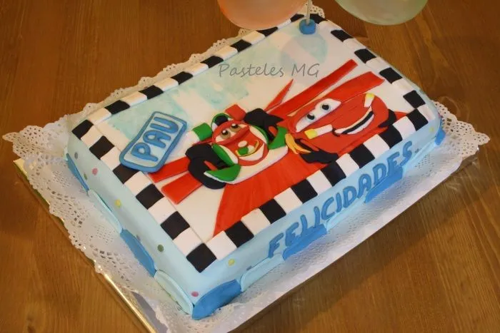 Pasteles MG: Tarta Cars 2. Rayo McQueen y Francesco Bernoulli. Pasteles MG: Tarta Cars 2. Rayo McQueen y Francesco Bernoulli.