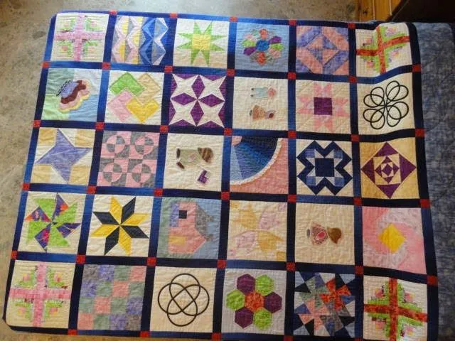 Patchwork desde la Alpujarra: Colcha muestrario de patchwork o ...